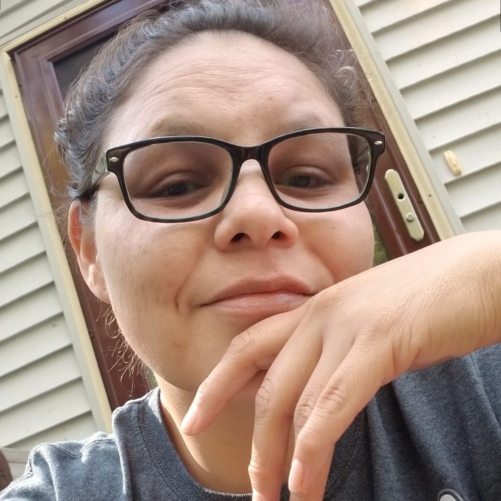 Meet your Posher, Joy